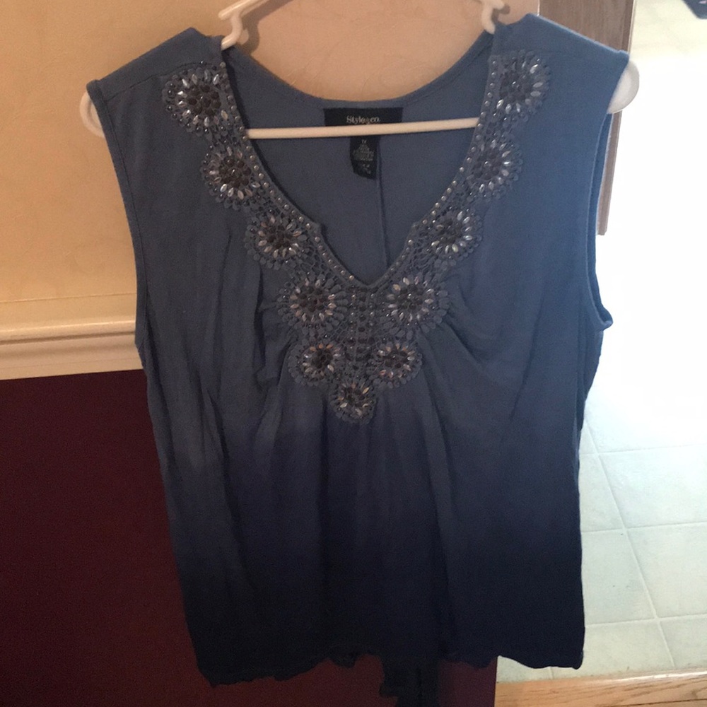 Shirt - Picture 2 of 4